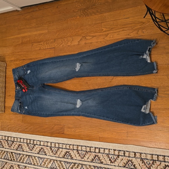 EXCUSE BRAND WOMEN'S JUNIOR SIZE BLUE DISTRESSED JEANS SIZE 3/26W - Picture 1 of 12